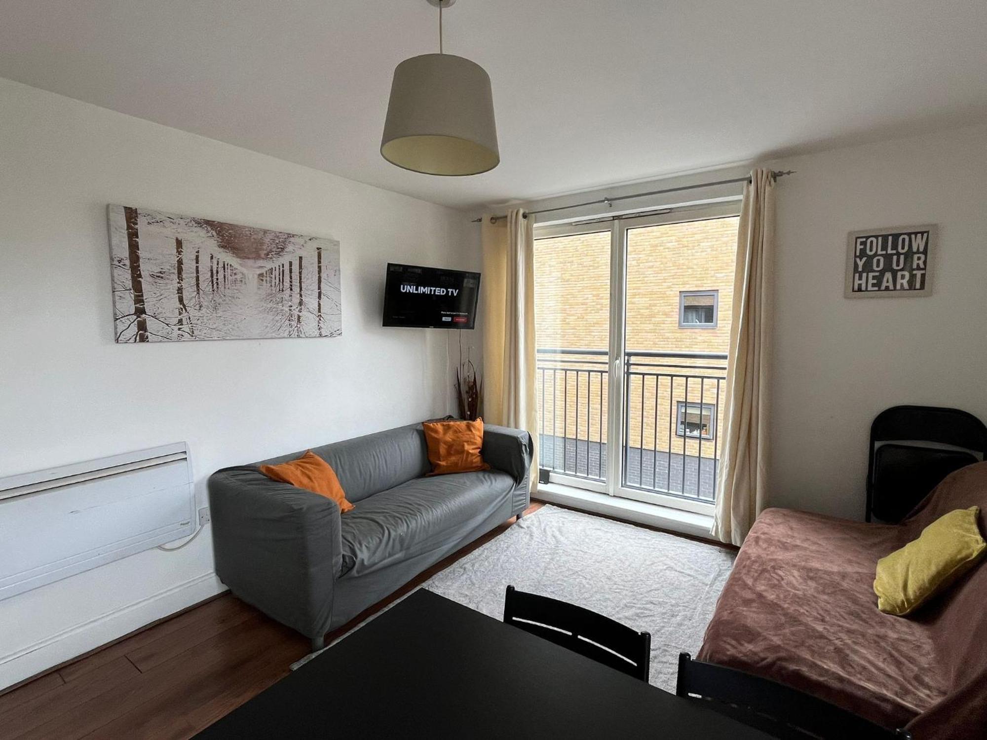 Bai Amazing 5 Sleeper Flat In London Zone 2 Apartment Exterior photo